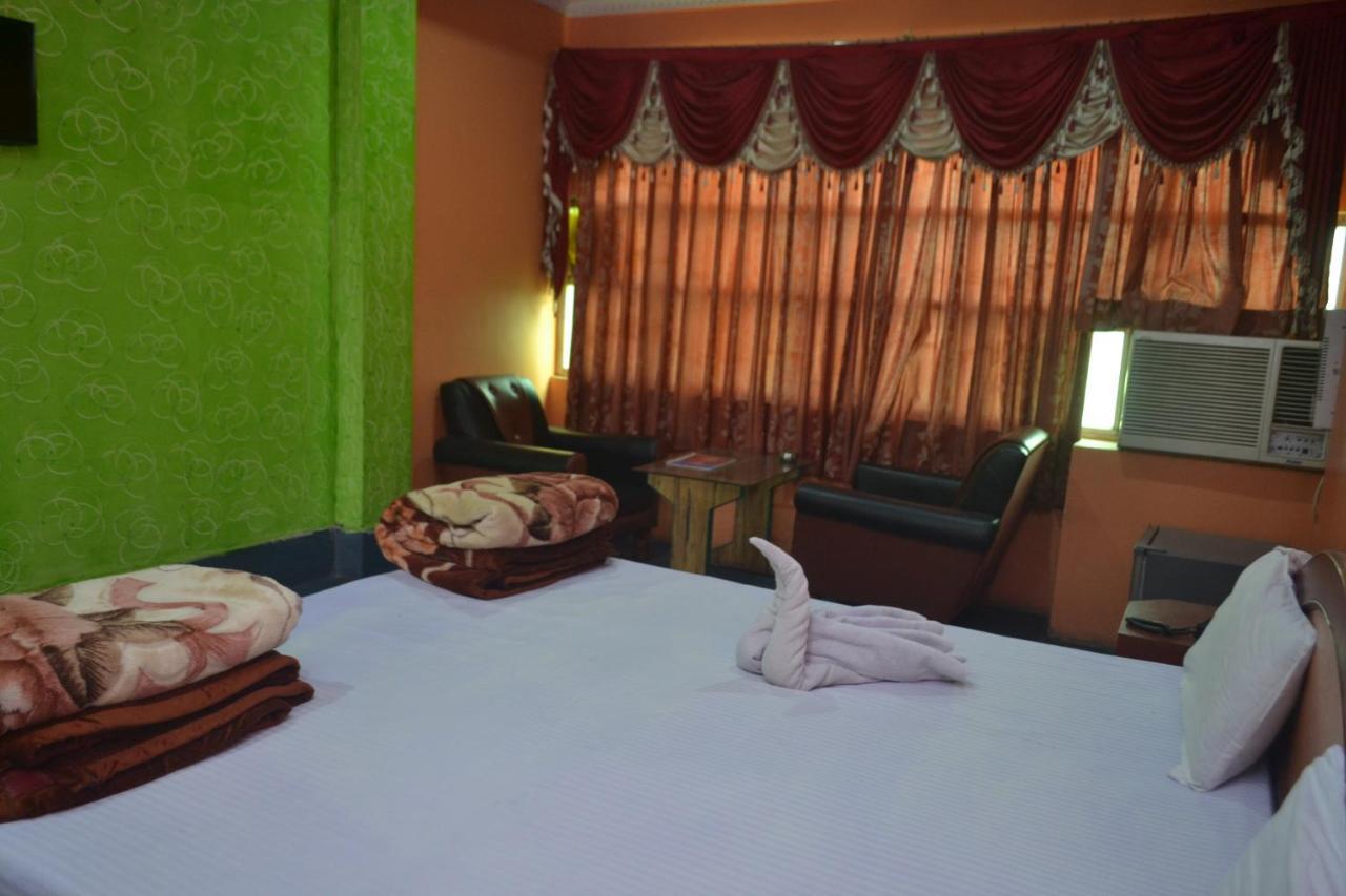 Hotel Golden Palace Kendrapara 외부 사진